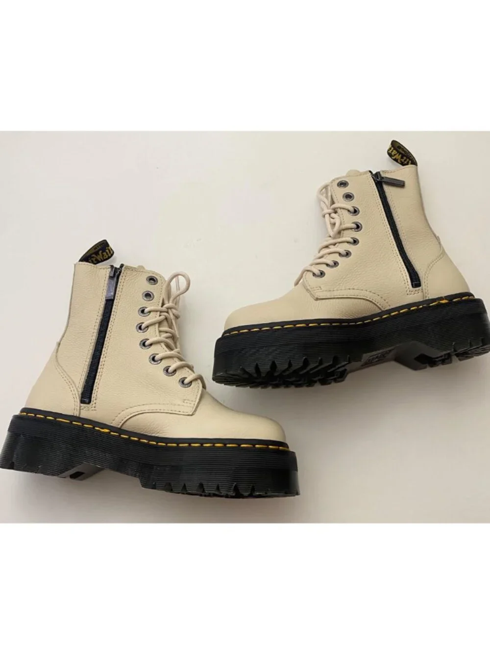 New Dr. Martens Jadon III Boots Shoes Platform Beige